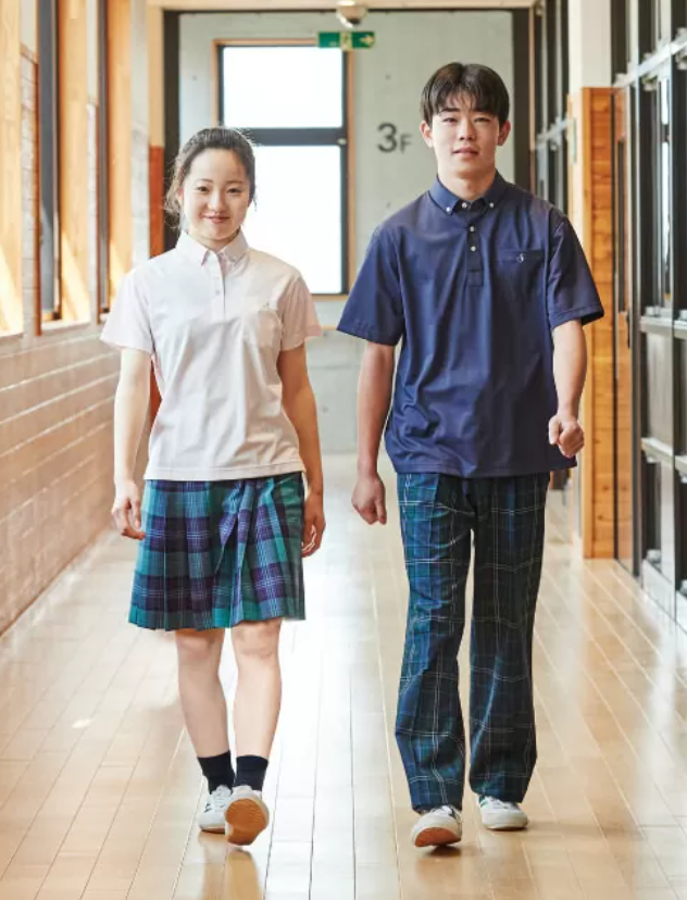 佐久長聖中学校　男子　コート 佐久長聖中学の過去問(1月前受特待含む)と制服 | ナニコレNEWS